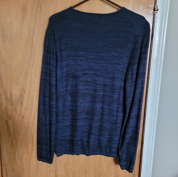 M - Calvin Klein - Crewneck Sweater - Picture 4 of 7